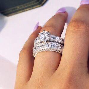 Elegant Silver Women's Ring Set